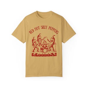 Red Hot Silly Peppers Comfort Colors estilo anos 90 Retro Engraçado Rock Band Camiseta Músico Presente Silly Tee Snarky Tee Tiktok Meme Camiseta Guitarra imagem 2