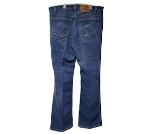 70s - 80s Levi's 517 distressed bootcut denim jeans . W38 L31 . made in USA