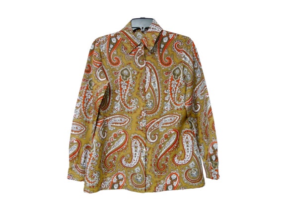70s Paisley Print Long Sleeve Button Down Shirt . Fits a Medium