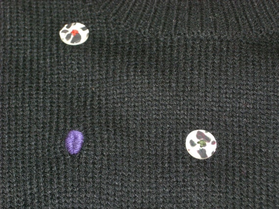 80s - 90s Fabe colored buttons cropped sweater . … - image 4