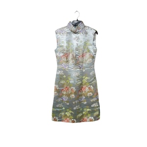 00&#39;s McCall&#39;s cheongsam with classic mandarin collar dress . size 10