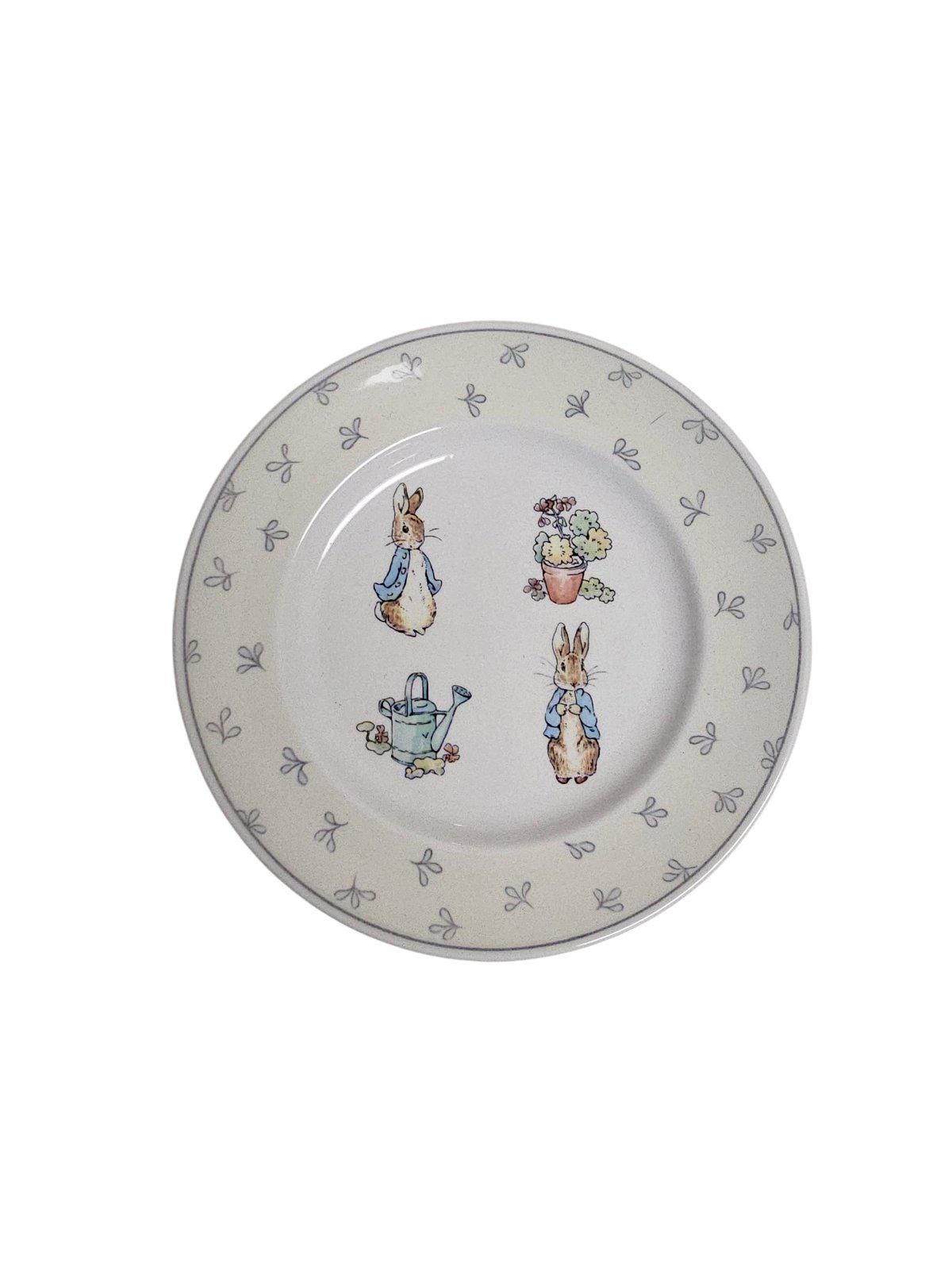 ♣️PETER RABBIT by プレート 1996-2001 ♣️PETER RABBIT byWEDGWOOD プレート 1996-2001