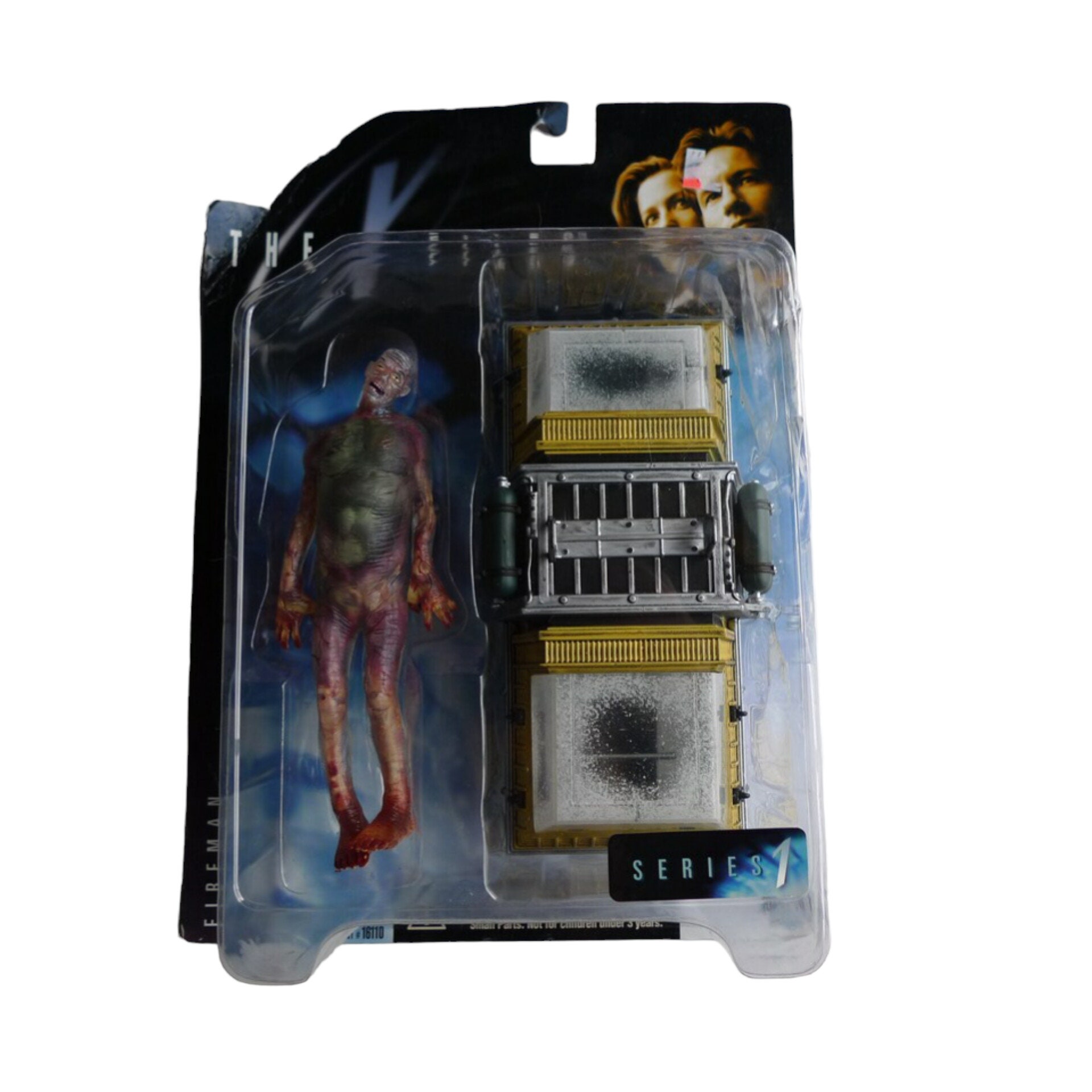 1998 the X Files Fight the Future Ultra Action Figures by