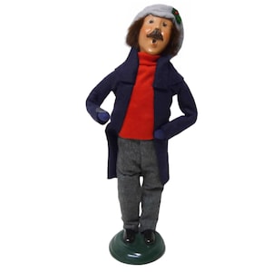 1998 Byers Choice Ltd. The Carolers . Man in Beret . Christmas decor