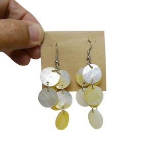 00s NAOMI mother of pearl chandelier earrings
