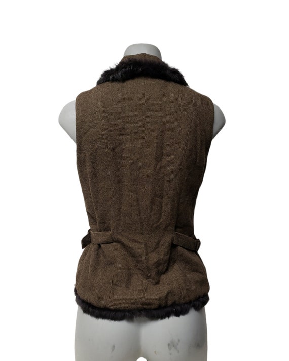 90s - 00s Jones Wear fur trim sleeveless blouse .… - image 3
