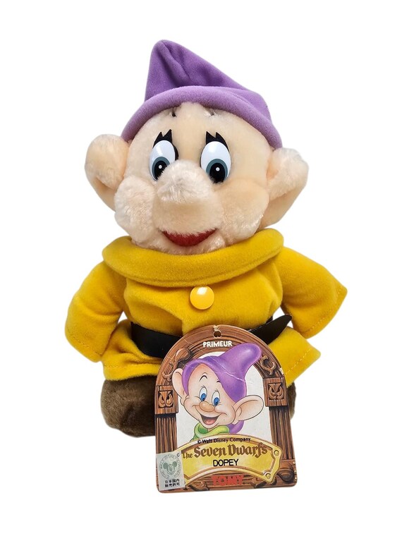 Disney TOMY Snow White Dwarf Plush Doll, Japan Release (7.5
