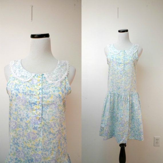 You Too Babes . sleeveless dress . size 7 . 35" bu