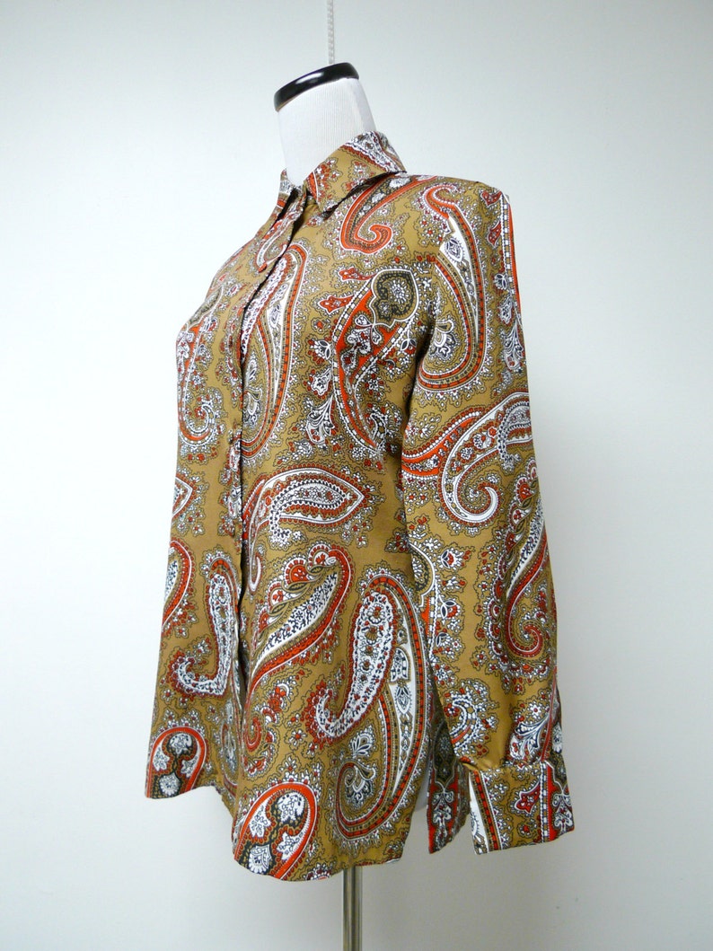 70s Paisley Print Long Sleeve Button Down Shirt . Fits a - Etsy