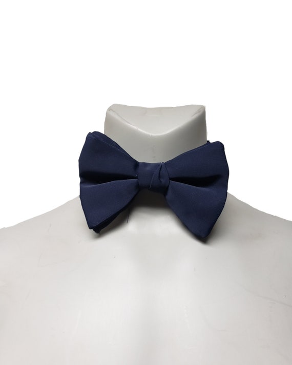 80s - 90s navy blue pre-tied bow tie