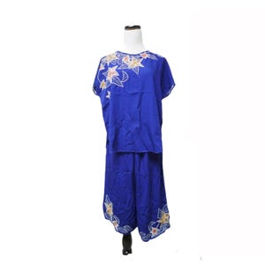 80s Star Flowers embroidered blue blouse and Culottes .  M - L