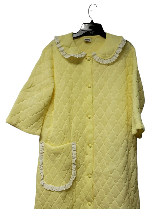 60s - 70s Montgomery Ward quilted evening robe . … - image 4