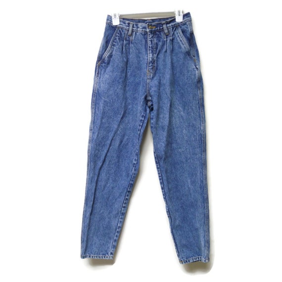 Bill Blass . 80s pleated denim jeans . size 8