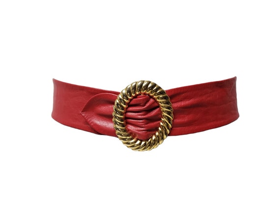 70s - 80s gold oval buckle red leather wide belt - image 1