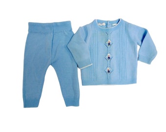 50s - 60s Little Angel Original 2-piece blue infant sweater and pants . 6 - 9 months