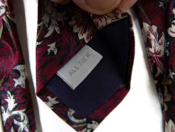 90s - 00s floral all necktie . made in USA - image 5
