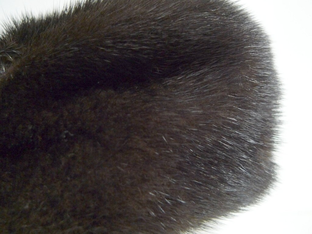 VTG  Bachrach\'s Original fur pillbox hat  . made in USA Vintage Bachrach main image 2
