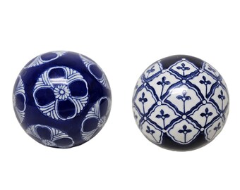00s Blue and White decorative ceramic ball