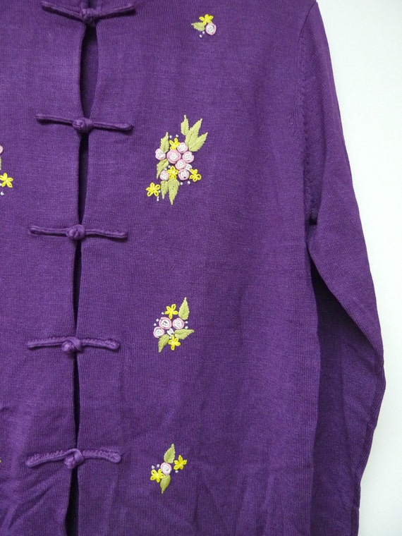 Yue Hwa floral embroidered  purple silk  Asian ca… - image 3