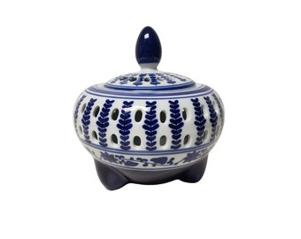 00s Bombay blue and white porcelain potpourri bowl with lid