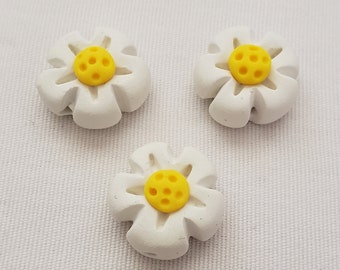 Daisy Flower Beads/ White And Yellow/ Set Of Three 17mm Polymer Clay Flowers/ Handmade Daisies/ Jewelry Supplies/ Craft Beads/ Beading