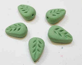 Leaf Beads/ Light Green/ Set Of Five 14mm Polymer Clay Leaves/ Handmade/ Jewelry Supplies/ Craft Beads/ Beading