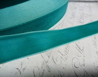 5/8 inch Aqua Jade Velvet Ribbon