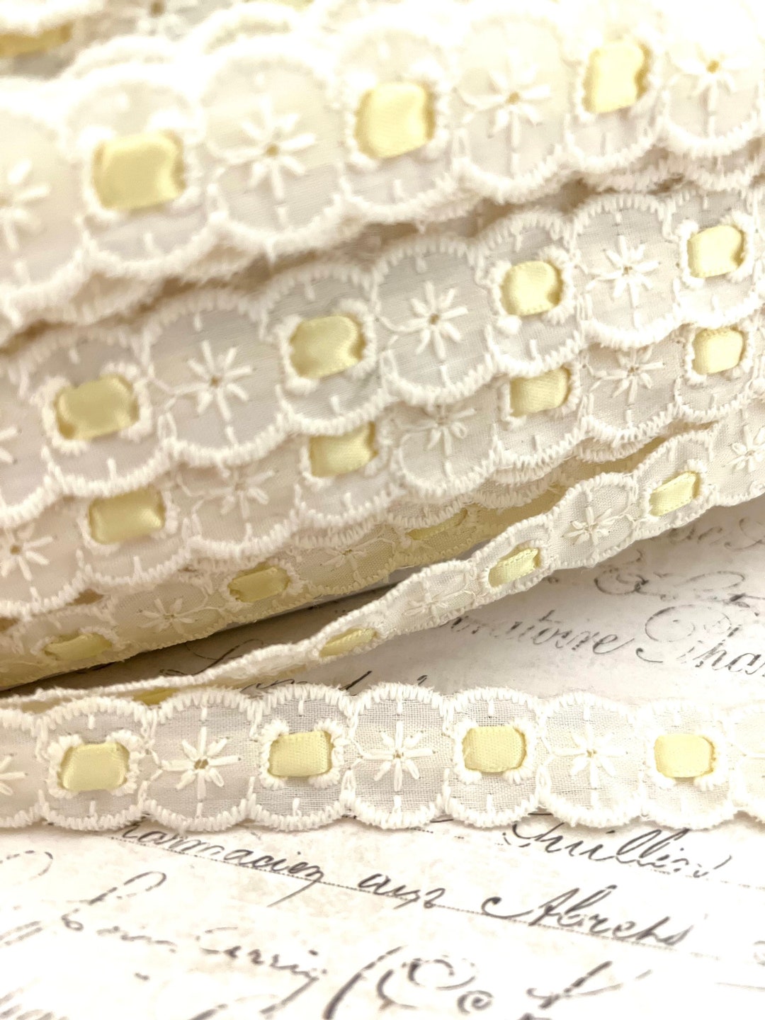 3/4 Inch Embroidered Eyelet Lace With Pale Yellow Ribbon Etsy