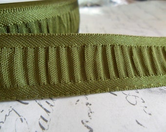 7/8 Olive Green Shirred Ribbon