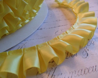 7/8 Wide Lemon Chiffon Satin Box Pleat Ruffle trim