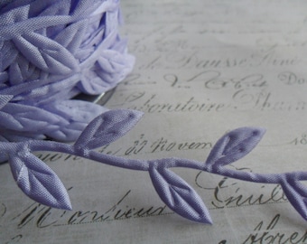 Lovely Lavender Ribbon of Leaves and Trailing Vine Trim