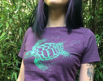 Women's Sea Turtle Shirt FREE SHIPPING