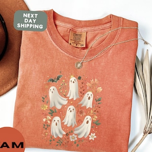 Tis The Season Halloween Shirt, Halloween Comfort Colors Shirt, Retro Ghost Shirt, Cute Fall Shirt, Women&#39;s Halloween Tee, Pumpkin Season