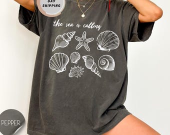 Comfort Colors® SeaShell Shirt, Beach T-Shirt, Summer Woman Shirt, Aesthetic Shirt, Ocean Lover Gift, SeaShell T-Shirt