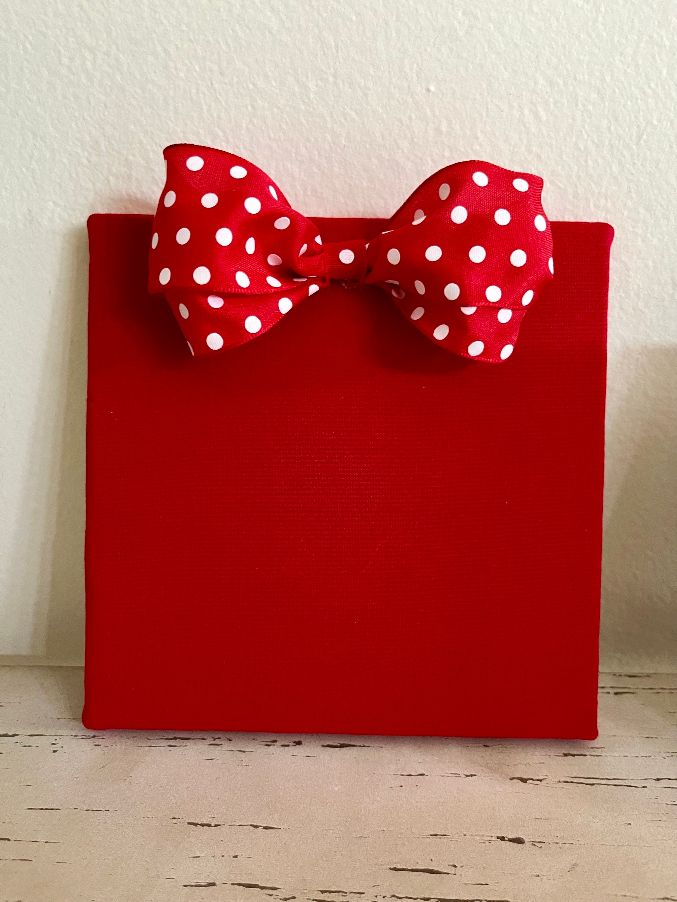 Minnie Mouse Fabric Pin Board, Disney Pin Display (6x6 In) - Etsy