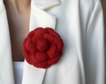 Klassieke ontwerper geïnspireerde 3D grote Camellia High End Gardenia Rose Flower reversspeld Bruidscouture chique broche voor dames