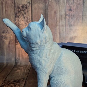 Cat Raised Paw Figurine Statue – 3D Printed - For Cat lovers, ornament, Memorial, Gift