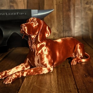 Hungarian Vizsla lying down Figurine - 3D Printed For Dog Lovers, ornament, Memorial, Gift