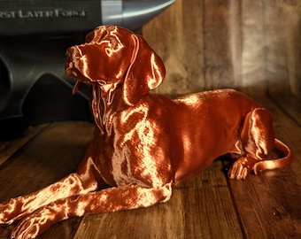 Hungarian Vizsla lying down Figurine - 3D Printed For Dog Lovers, ornament, Memorial, Gift