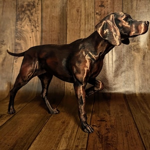 Hungarian Vizsla Pointing Figurine - 3D Printed For Dog Lovers, ornament, Memorial, Gift