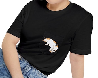 CALICO CAT POCKET Shirt, Cute Cat Shirt, Cat Lover Shirt, Pocket Cat T-shirt, Cat Mom, Gift for Cats Lover, Cat Mom Shirt, Animal Lover Gift