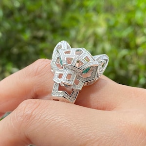 Leopard Style Panther Diamond Ring, Green-eyed Panther Ring, Round Cut Moissanite Ring, Animal Inspired Cocktail Fancy Ring, 14K White Gold