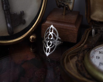 Hourglass Gothic Tracery Saddle Ring