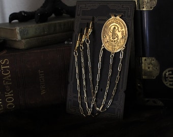 Sewing Machine Medallion Chatelaine Tool Holder