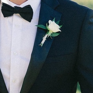 DIY Wedding Boutonniere & Wedding Corsage How-To Guide Digital Download, Wedding Flower Bracelet Corsage, Groom Boutonniere, Flower Bracelet