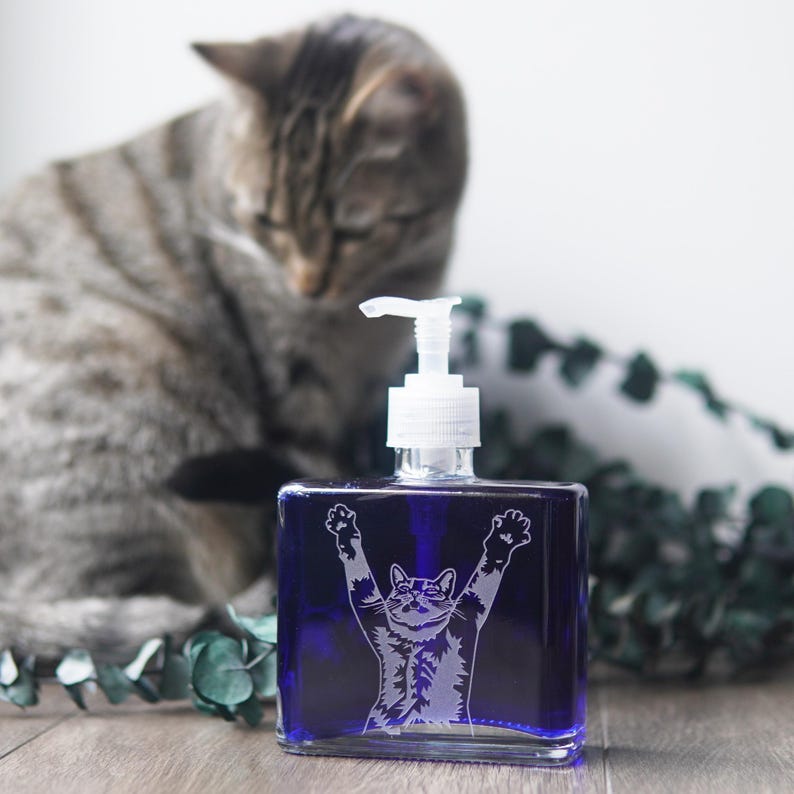 Bread & Badger Cat Stretching Soap Dispenser - Thumbnail 5