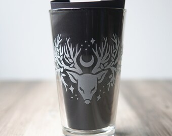 Deer Tree Pint Glass - etched permanently beer glassware