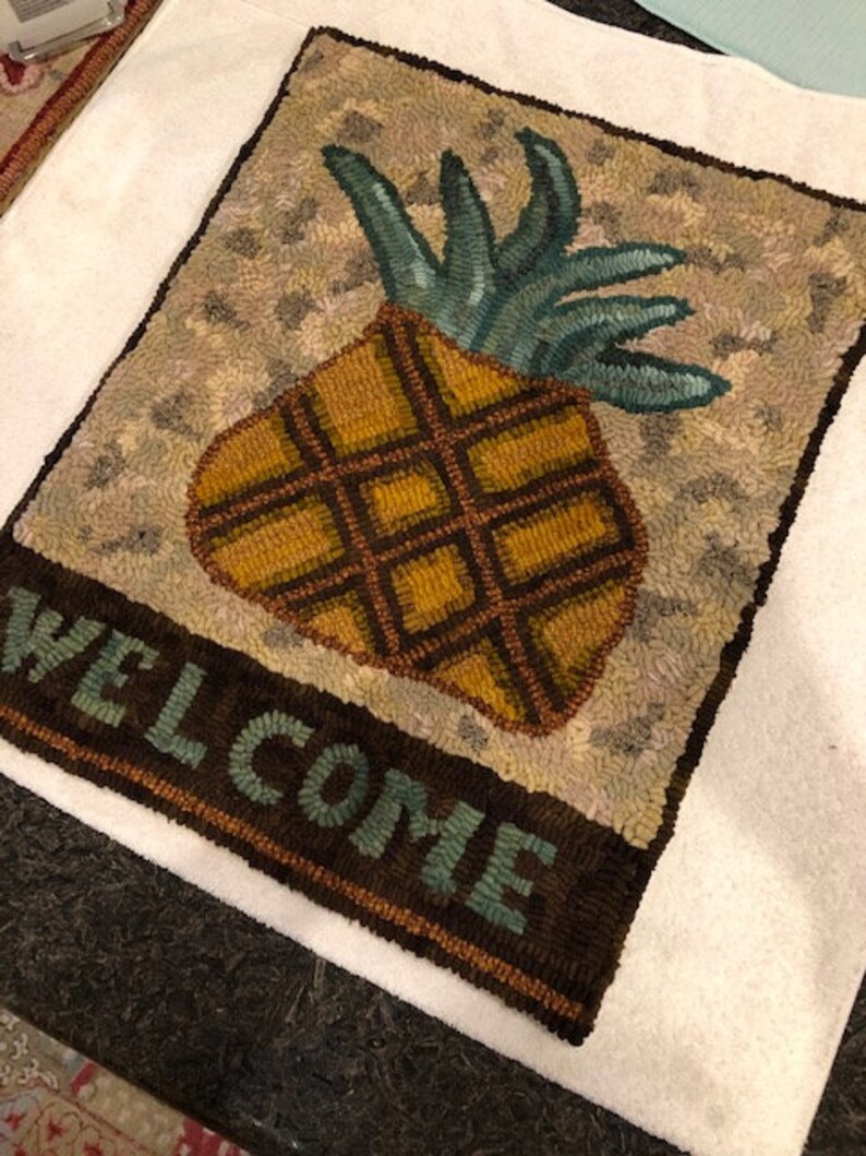 Welcome Rug Patterns PRIMITIVE Pineapple Welcome Rug Hooking Hooked Pattern on Primitive ...