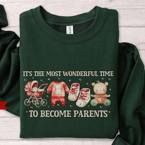 Pregnancy Announcement Sweatshirt, Christmas Couples Matching Maternity, Cute Xmas Pregnancy Sweater for Holiday Party, Mom Dad To Be Reveal