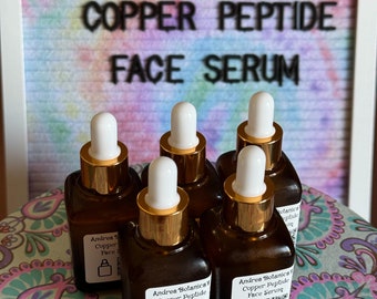 Suero facial antienvejecimiento con infusión de rosas y péptidos de cobre de 1 oz Mermaid Shimmer Goddess Serum